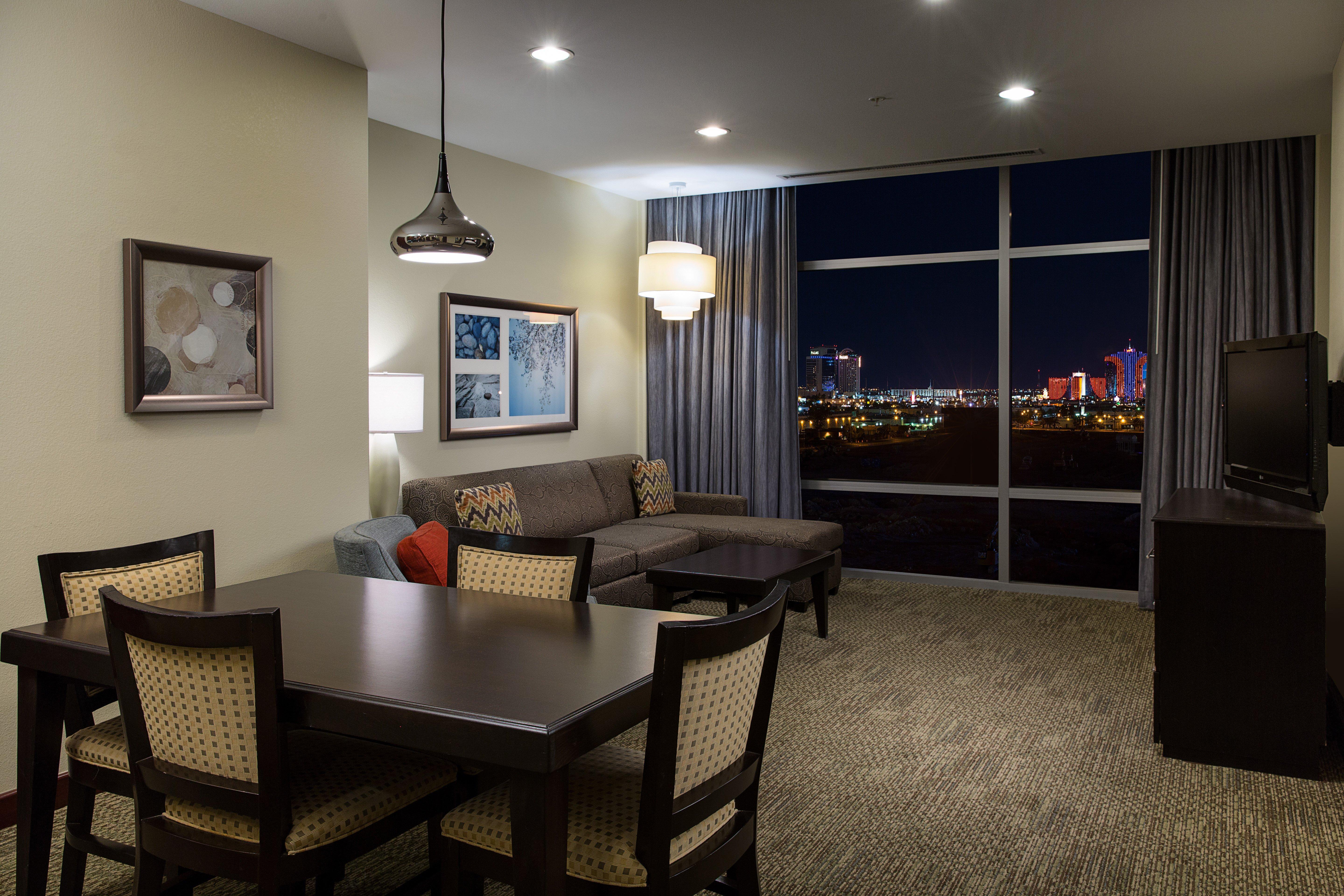 Staybridge Suites Las Vegas - Stadium District Exterior foto