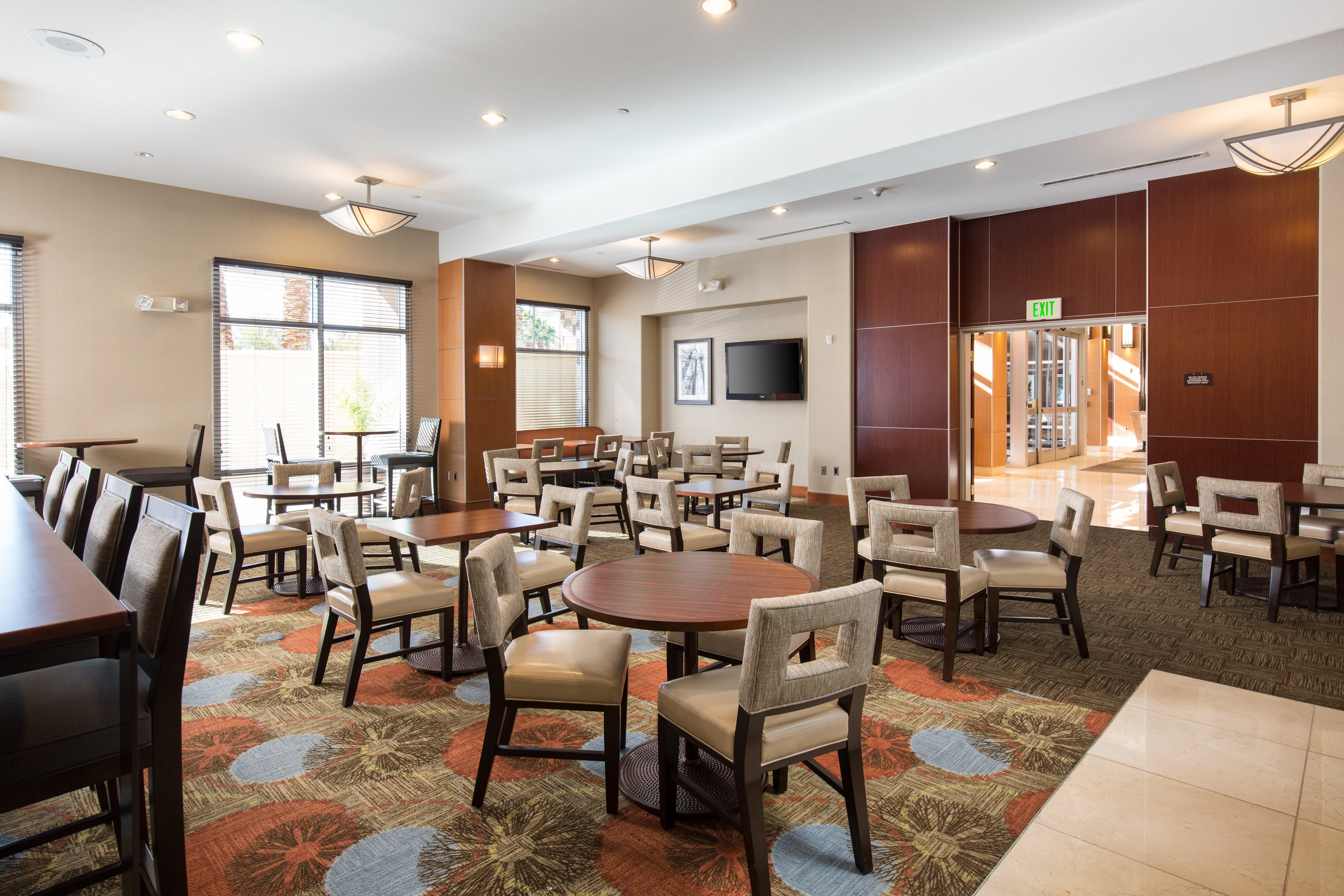 Staybridge Suites Las Vegas - Stadium District Exterior foto